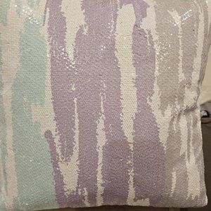 Throw pillows in pastels